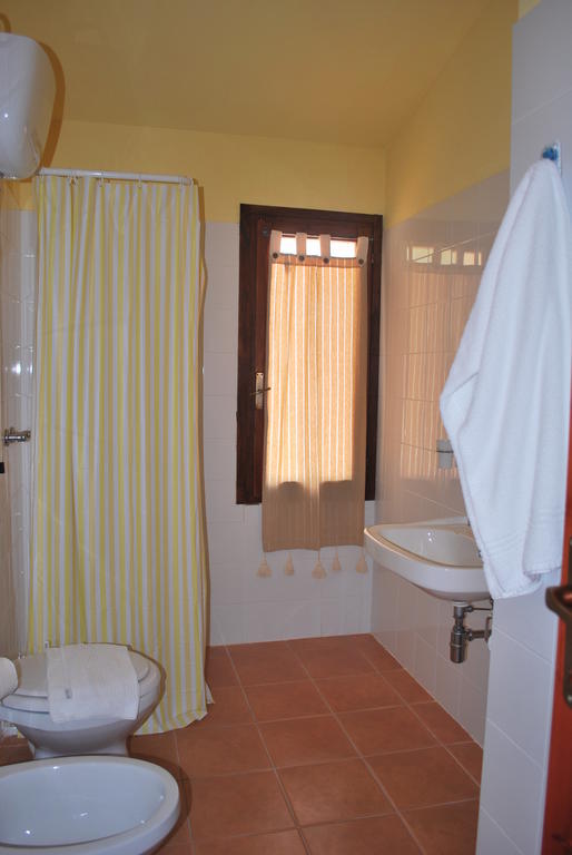 Bed and Breakfast Punto Di Ristoro Uttolo Baunei Exterior foto