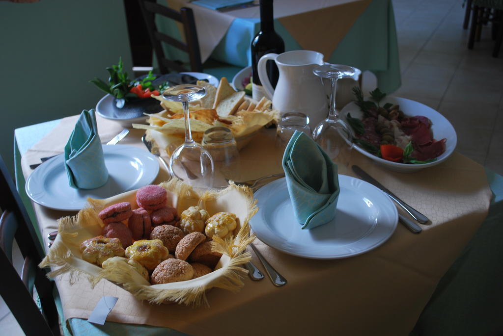 Bed and Breakfast Punto Di Ristoro Uttolo Baunei Exterior foto